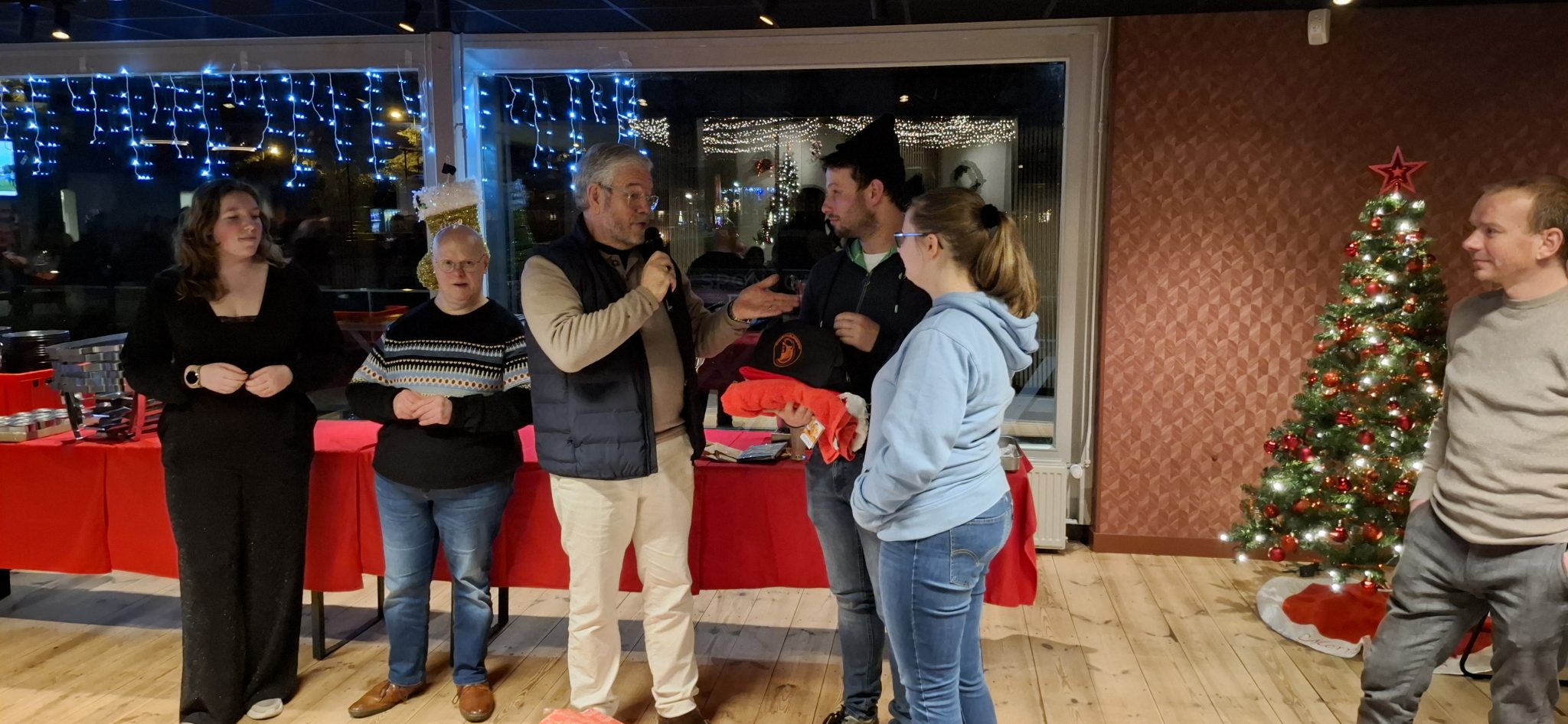 Verslag mix toernooi Walking Football en Passend Voetbal Achilles'12