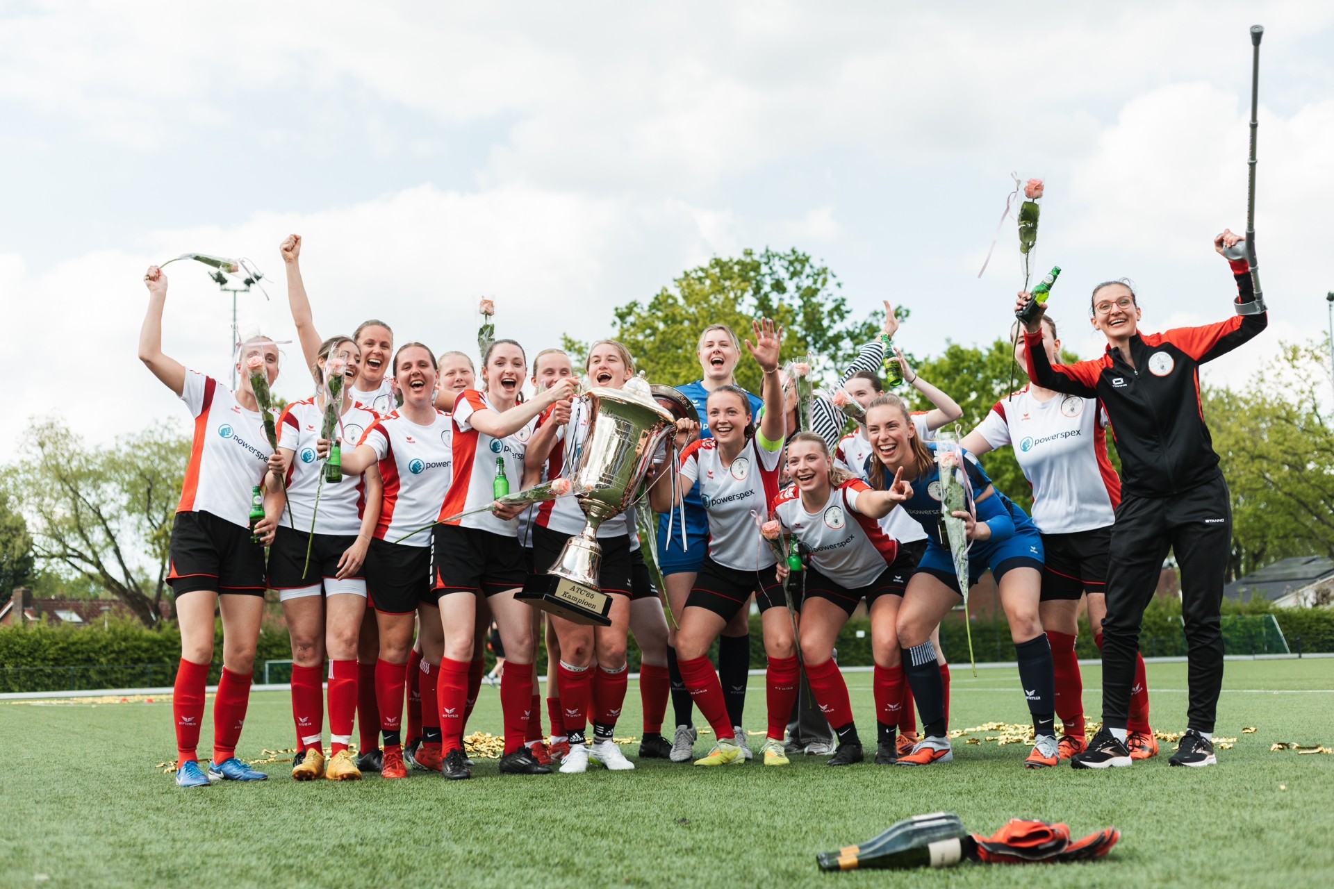 🏆ST Achilles’12ATC’65 VR1 kampioen in de derde klasse 🏆